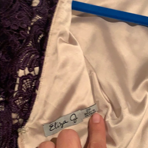 Purple and tan cocktail dress, size 2 petite - Picture 3 of 3